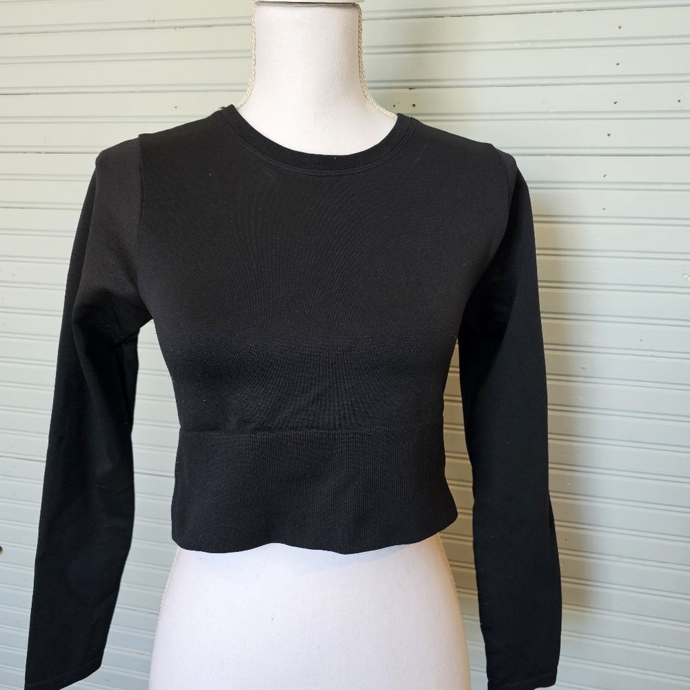 Aerie Offline Black Long Sleeved Crop Top Women's Size M